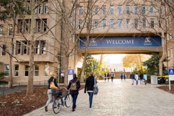 Tin vui cho sinh viên Việt Nam sẽ không cần chứng minh tài chính khi nộp hồ sơ xin visa du học Úc